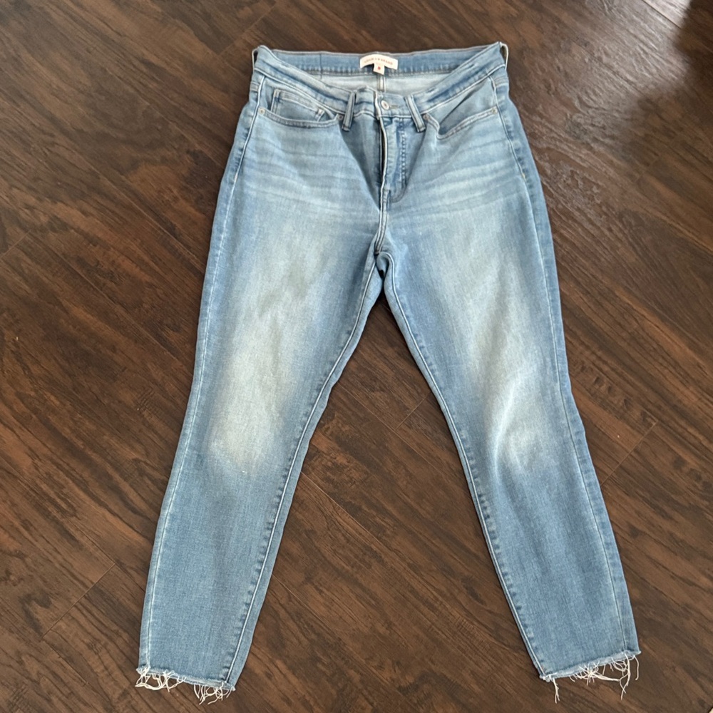Lucky Brand Light Blue Ankle Jeans
